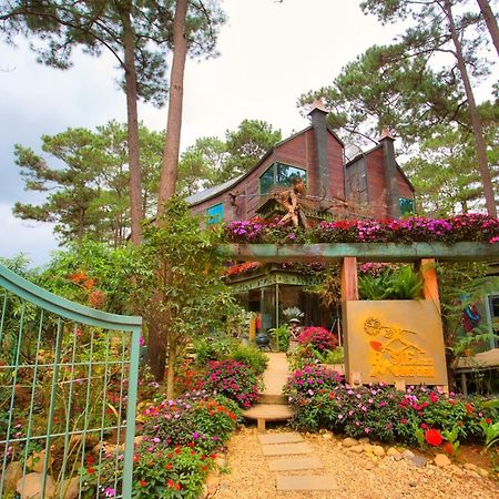 Rosie Garden Mang Den Otel Kon Von Kla Dış mekan fotoğraf